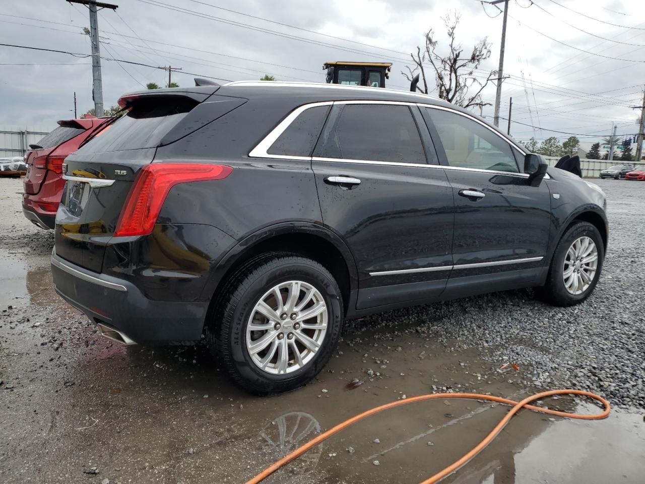 2018 Cadillac XT5 - Image 3