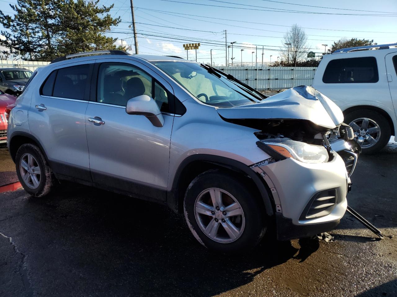 2019 Chevrolet Trax - Image 4