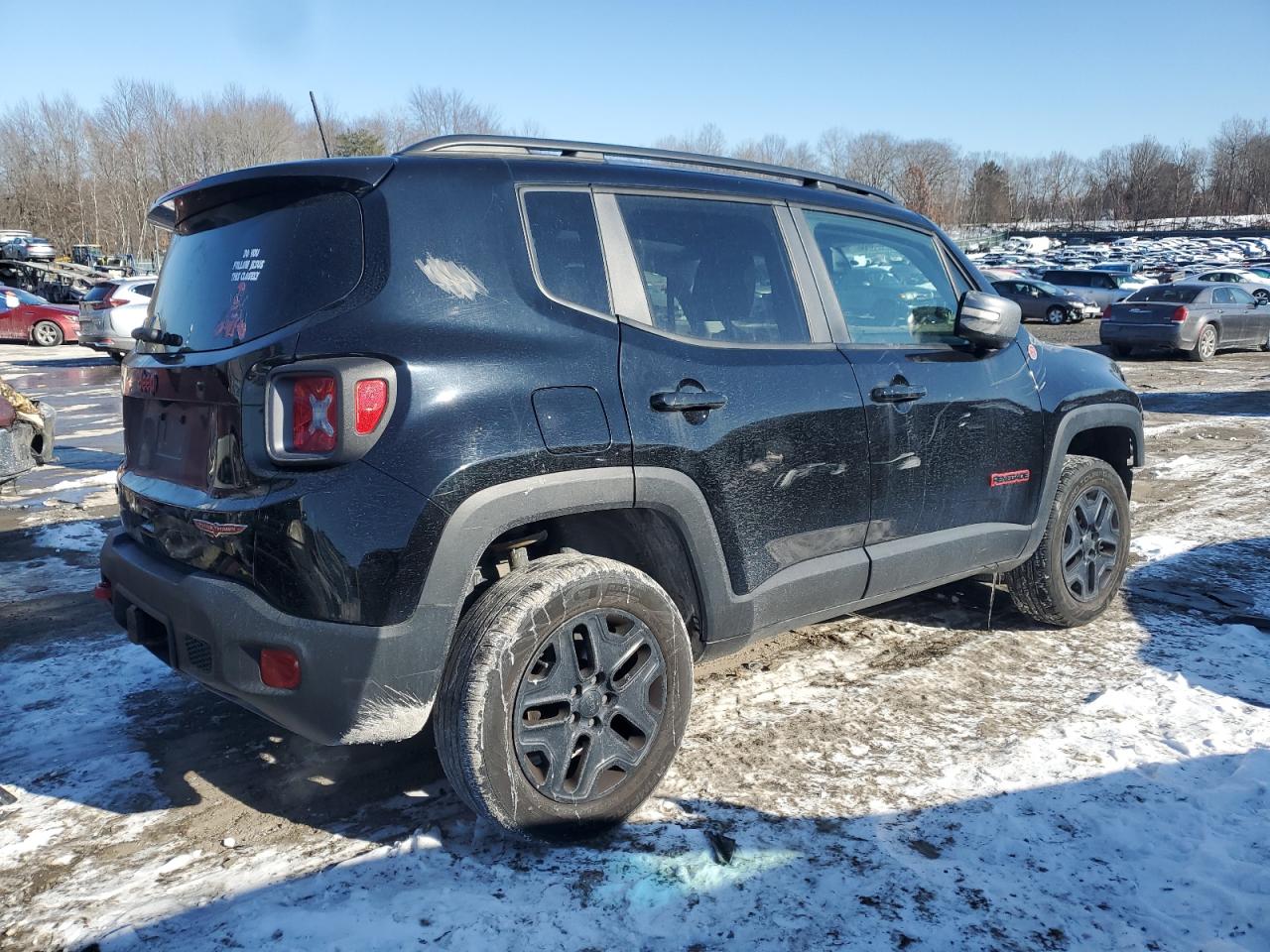 2018 Jeep Renegade - Image 3