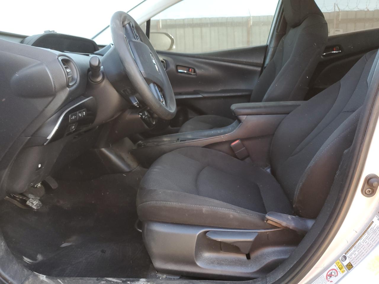 2019 Toyota Prius - Image 7