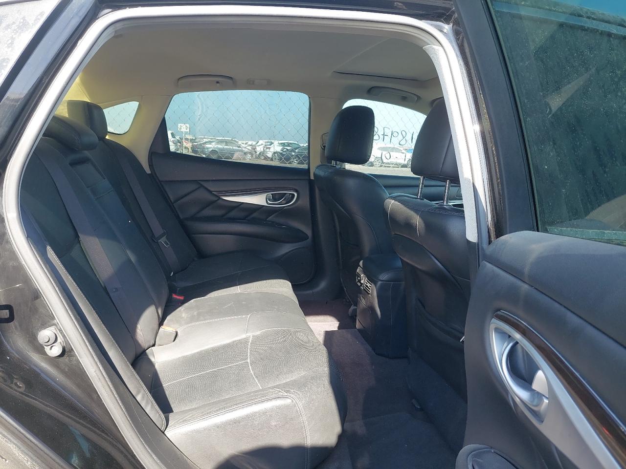 JNKBY1AP0KM410035 - 2019 Infi Q70 - #41897835