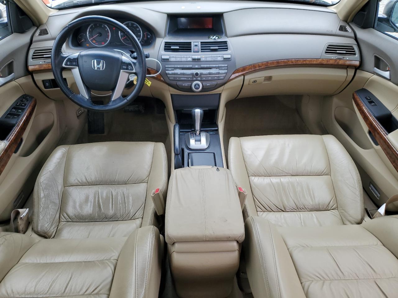 2009 Honda Accord - Image 8