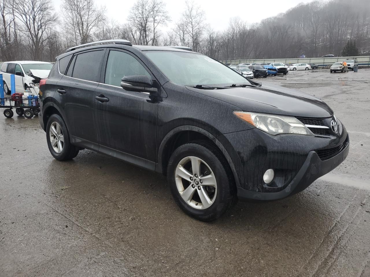 2015 Toyota RAV 4 - Image 4
