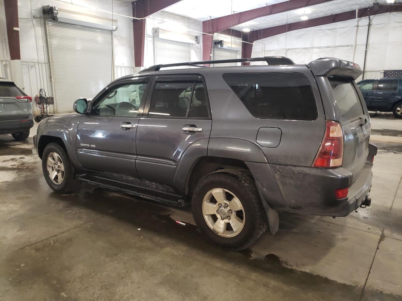 2005 Toyota 4Runner - Image 2