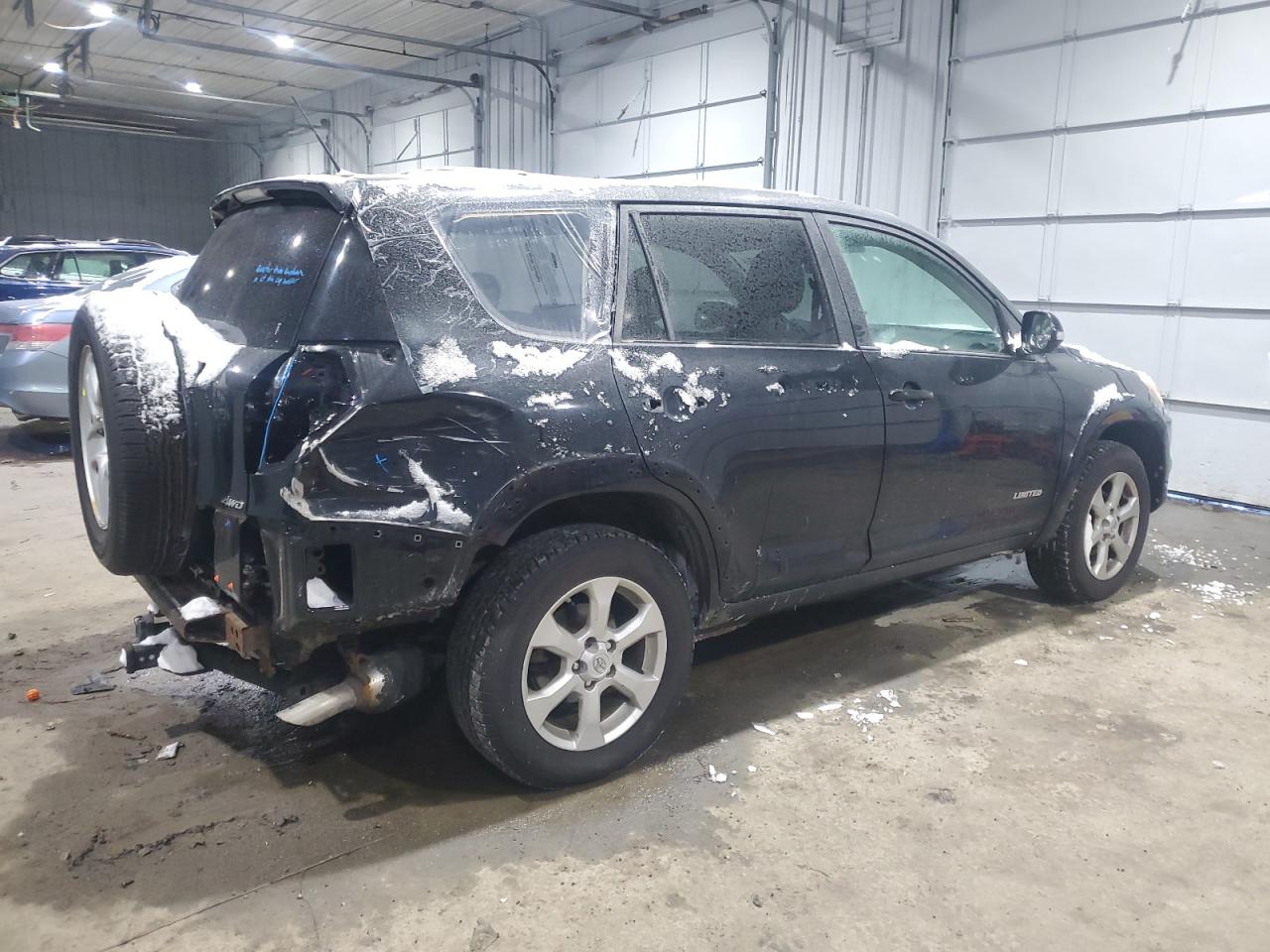 2010 Toyota RAV 4 - Image 3
