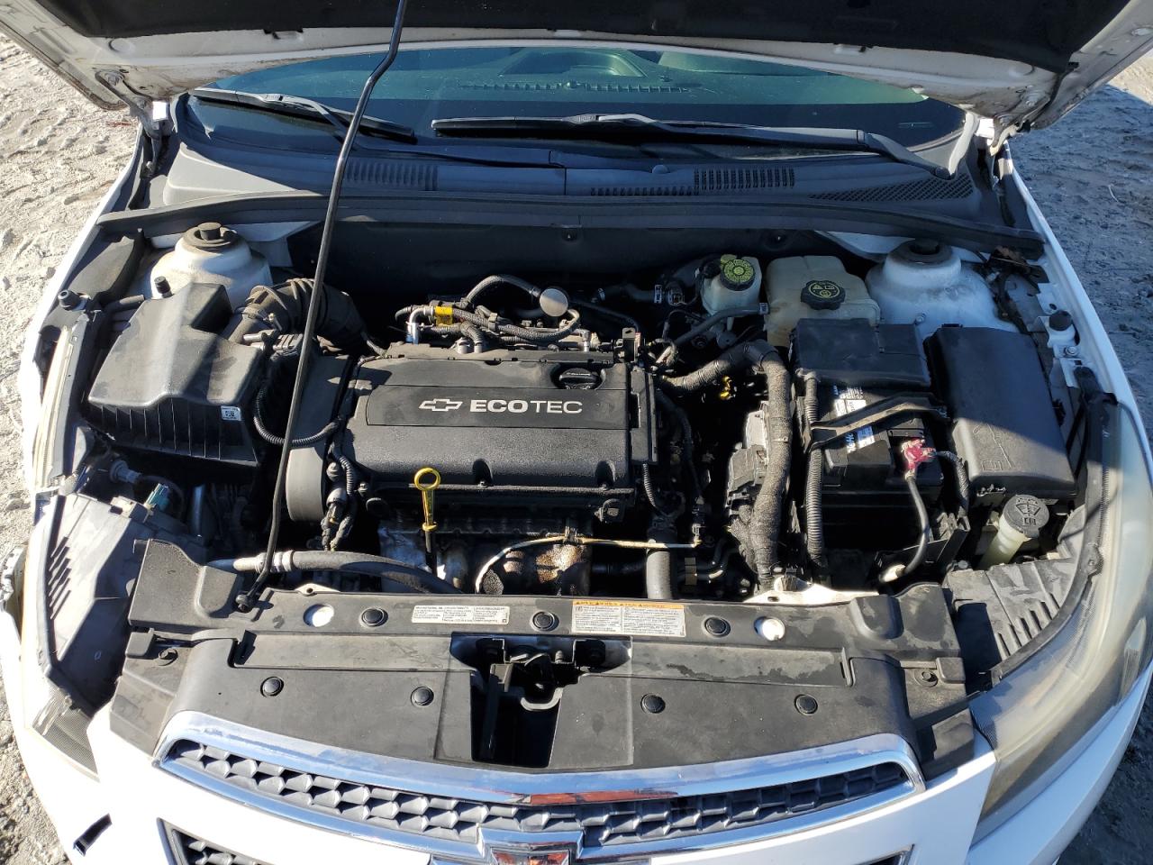2014 Chevrolet Cruze - Image 12