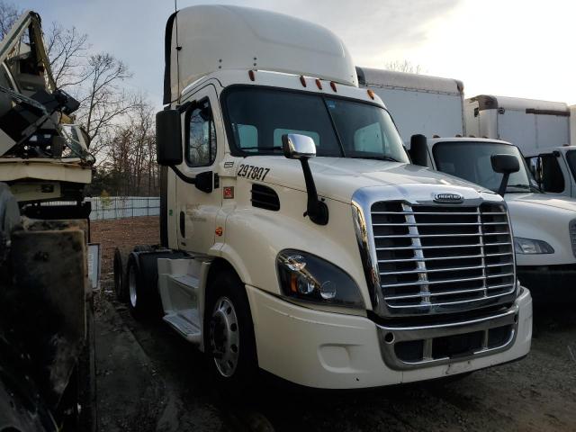 2015 Freightliner Cascadia 113 