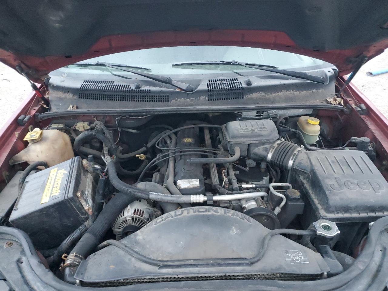 2004 Jeep Grand Cherokee - Image 13