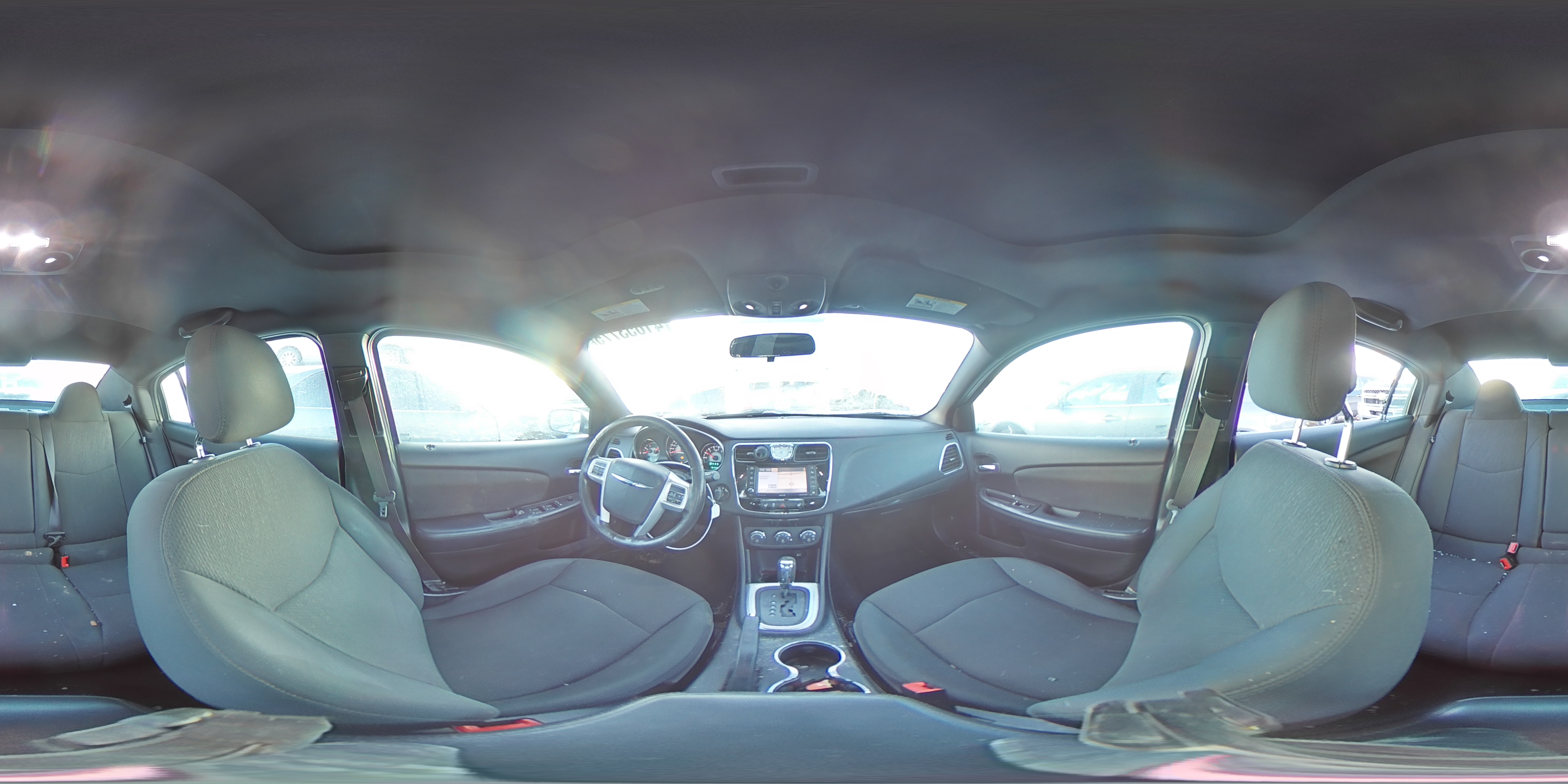 2011 Chrysler 200 - Image 12