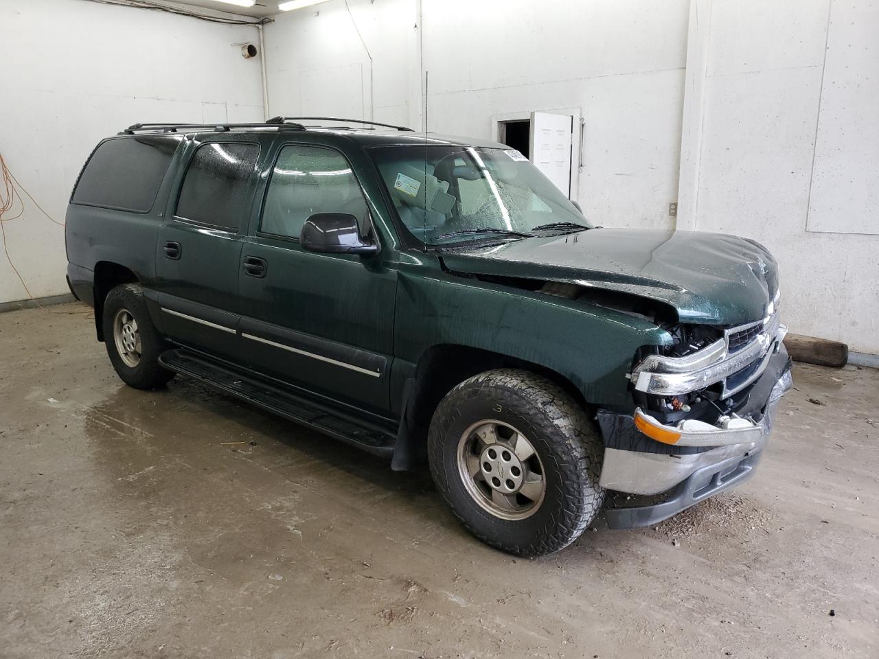 2001 Chevrolet Suburban - Image 4