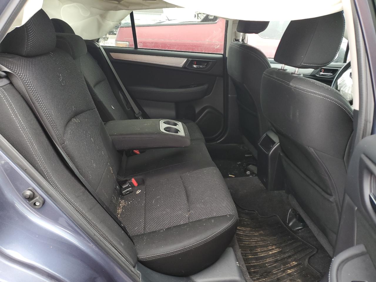 2015 Subaru Outback - Image 11