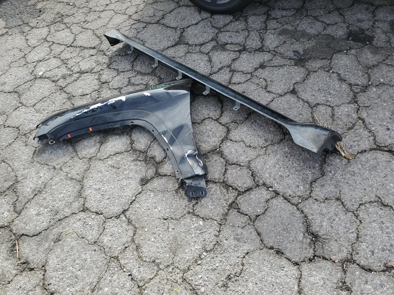 2019 Jeep Grand Cherokee - Image 13