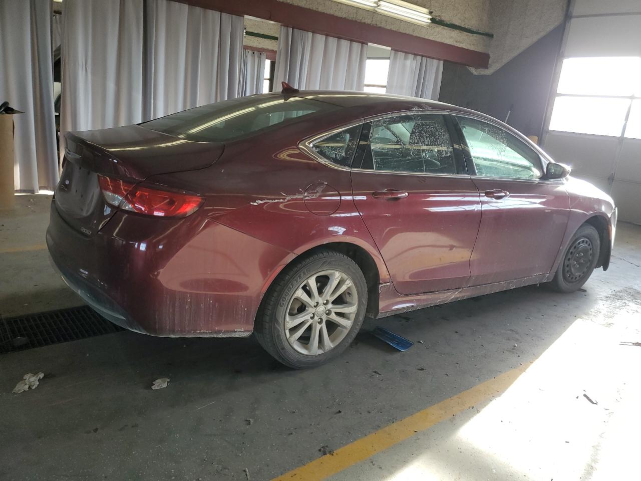 2015 Chrysler 200 - Image 3