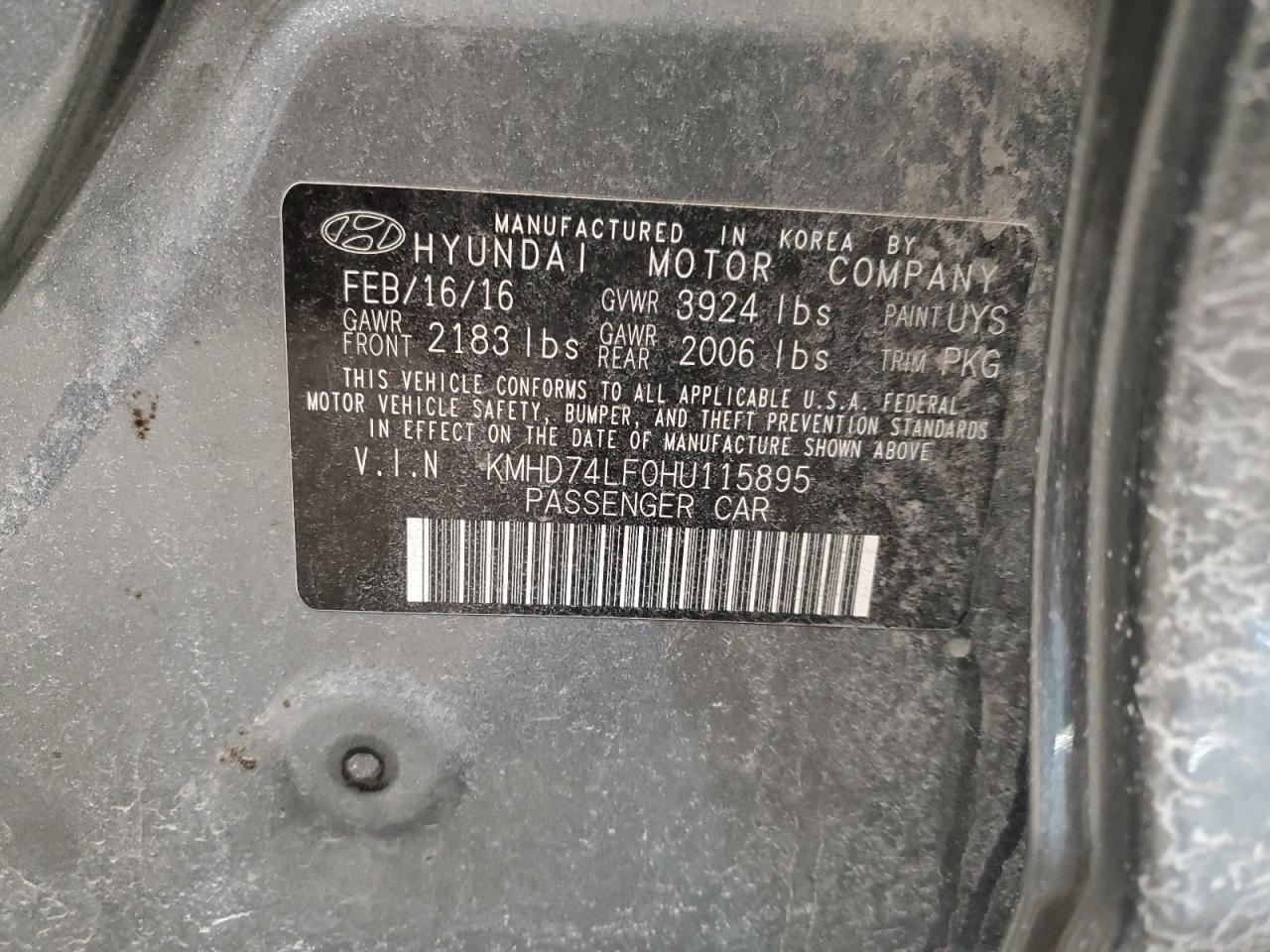 2017 Hyundai Elantra - Image 13