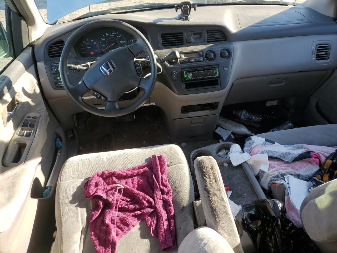 2003 Honda Odyssey - Image 8