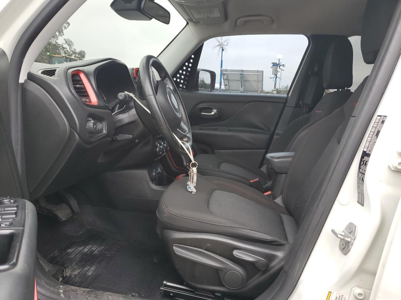 2016 Jeep Renegade - Image 7