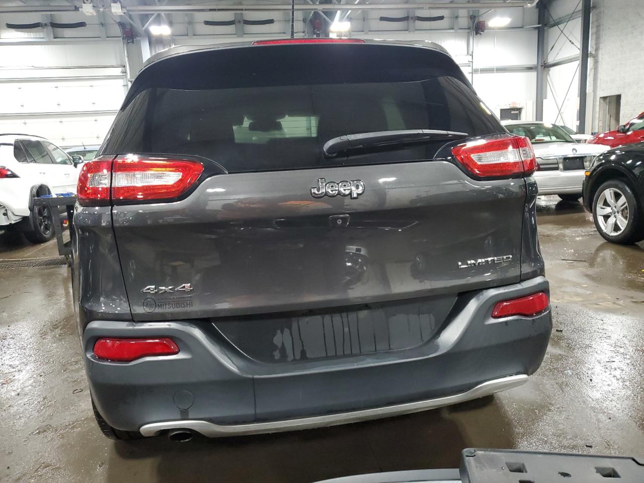 2014 Jeep Grand Cherokee - Image 6