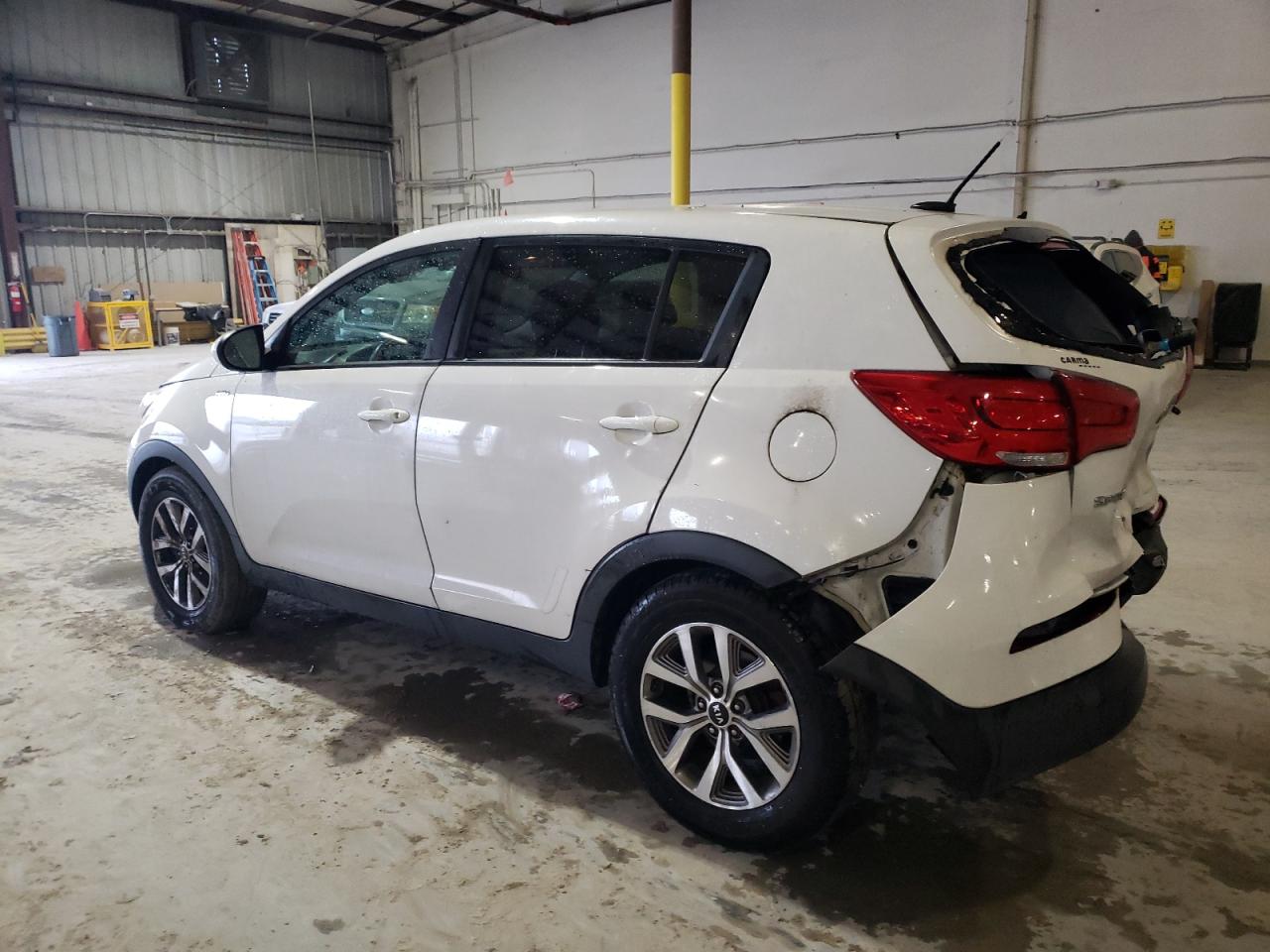 2016 Kia Sportage - Image 2