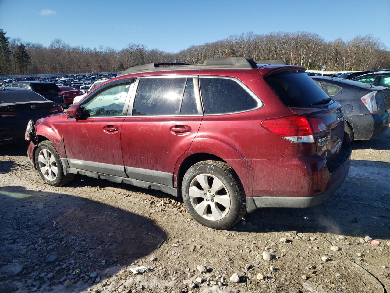 2011 Subaru Outback - Image 2