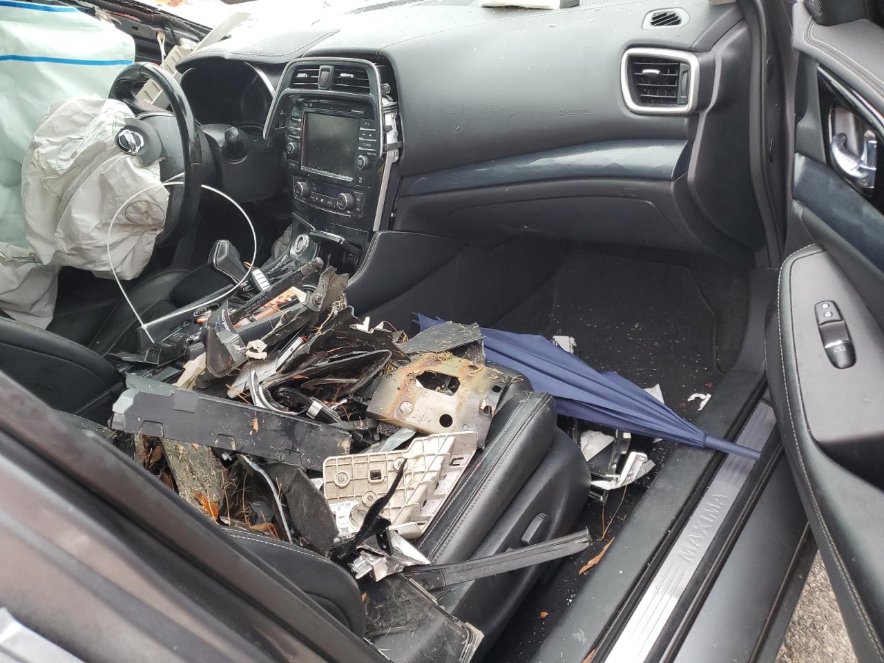 2017 Nissan Maxima - Image 8