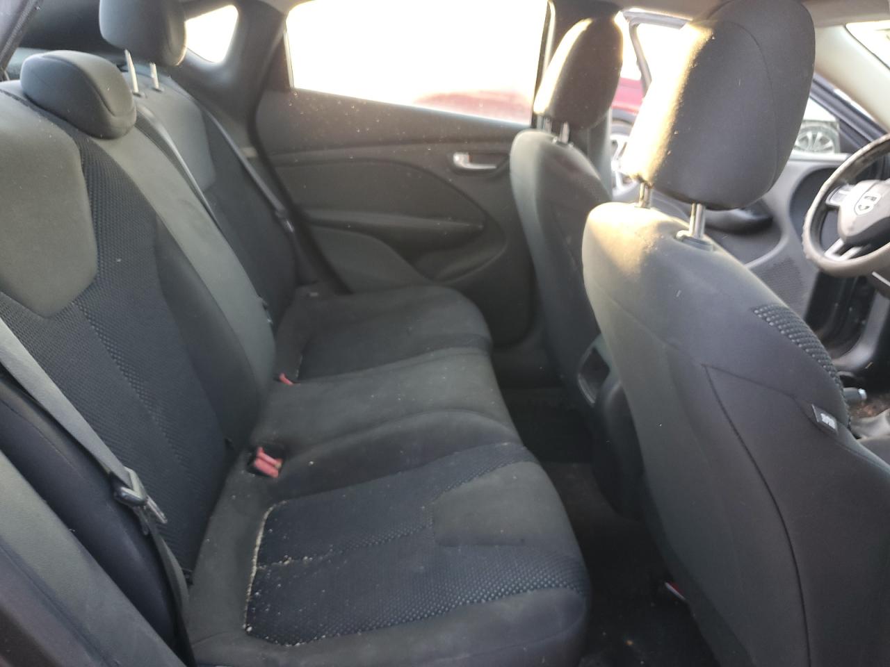 2016 Dodge Dart - Image 10