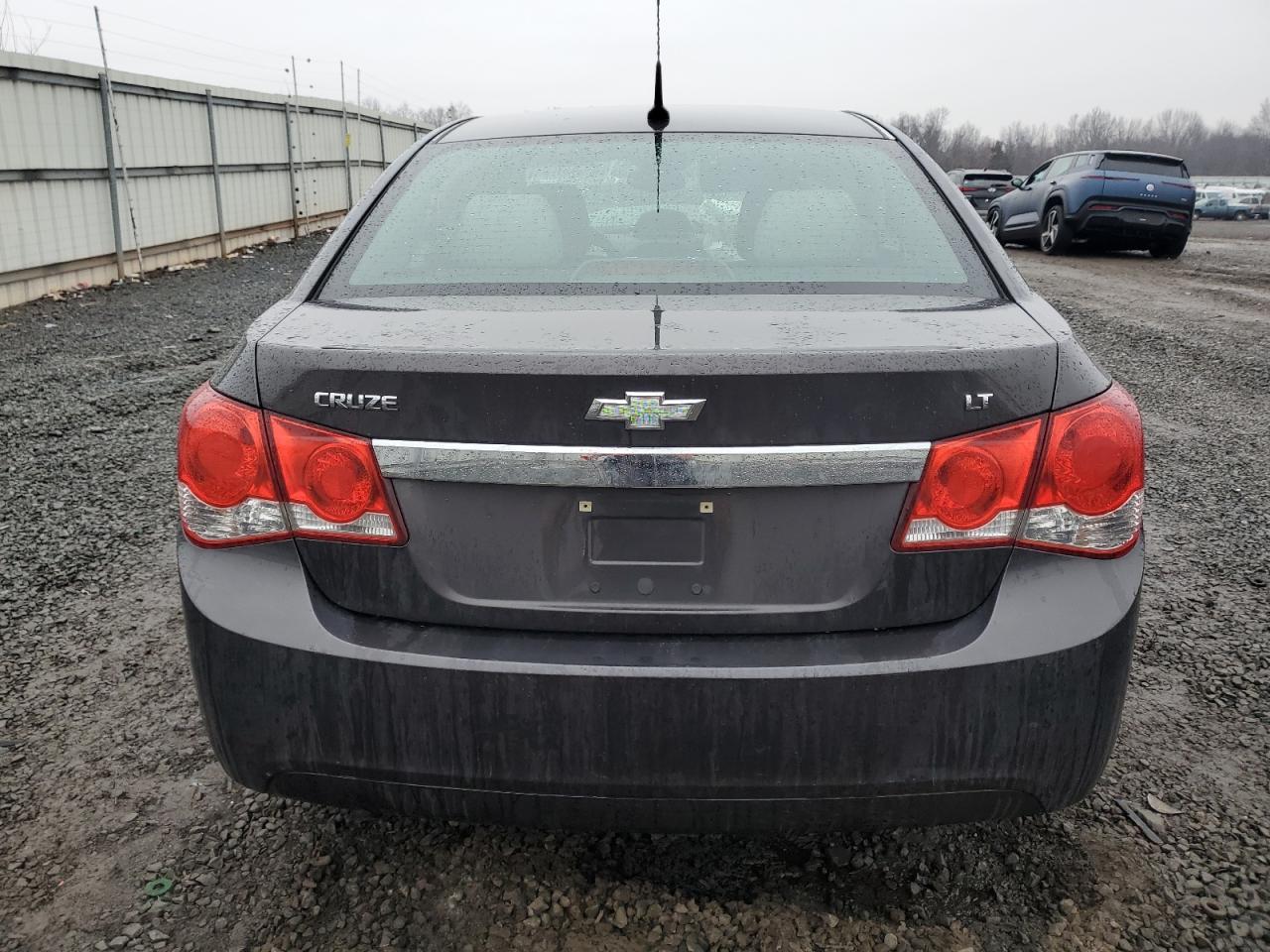 2014 Chevrolet Cruze - Image 6