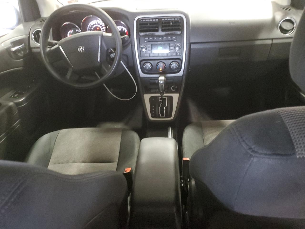 2011 Dodge Caliber - Image 8