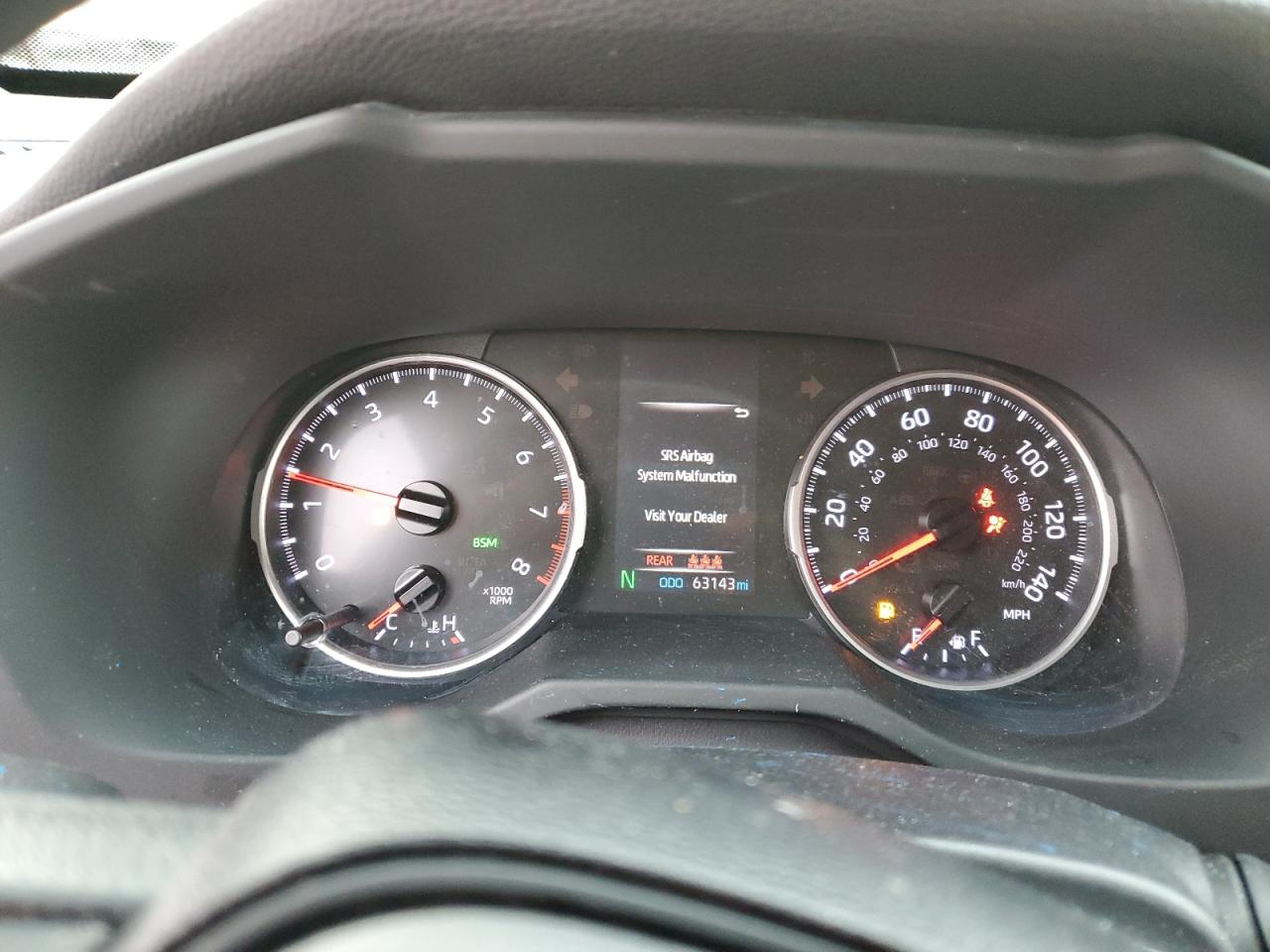 2019 Toyota RAV 4 - Image 9