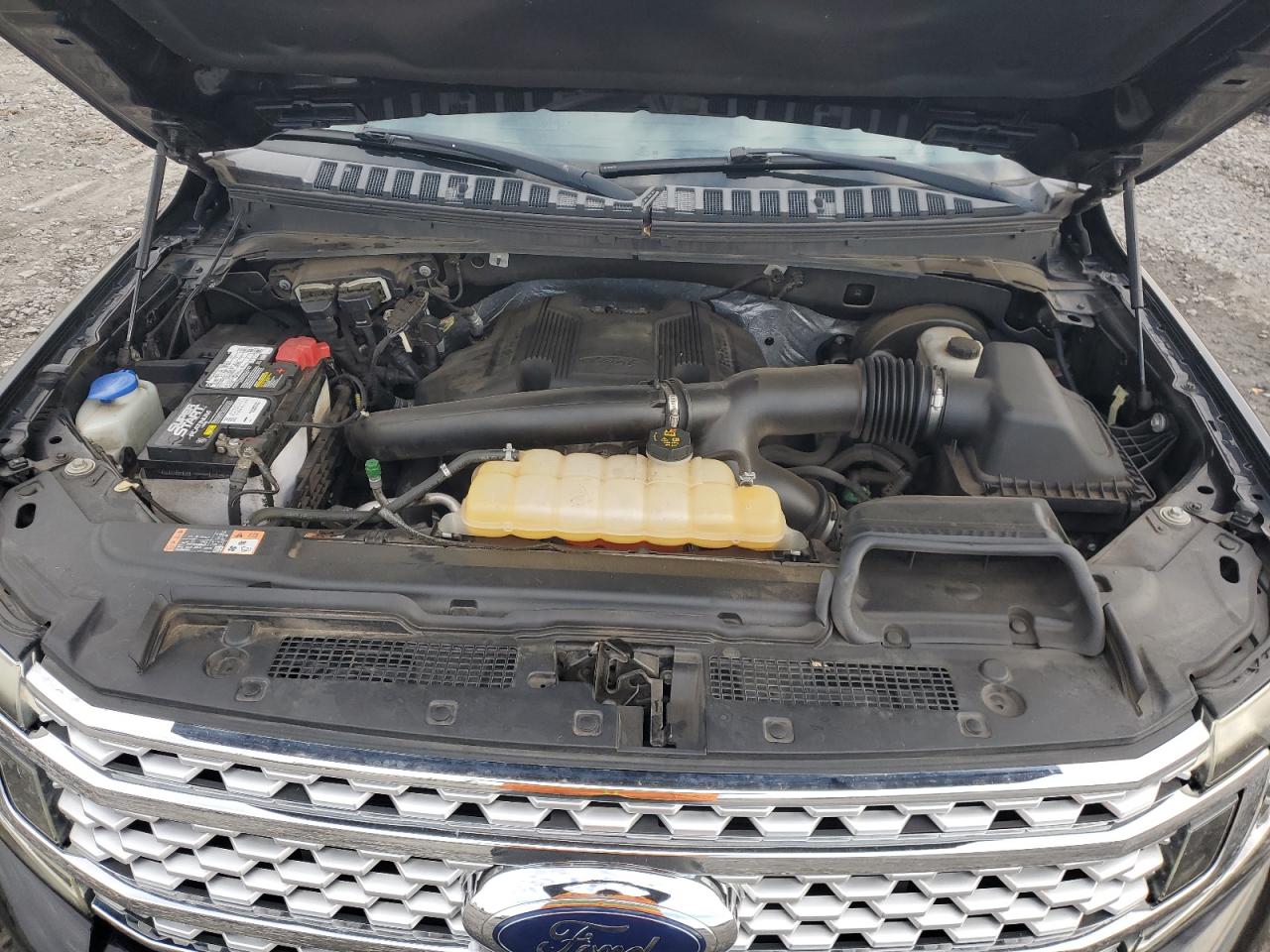 2018 Ford Expedition - Image 12