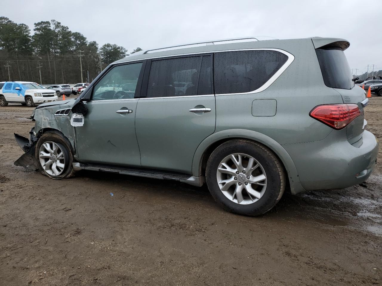 2012 Infiniti QX56 - Image 2