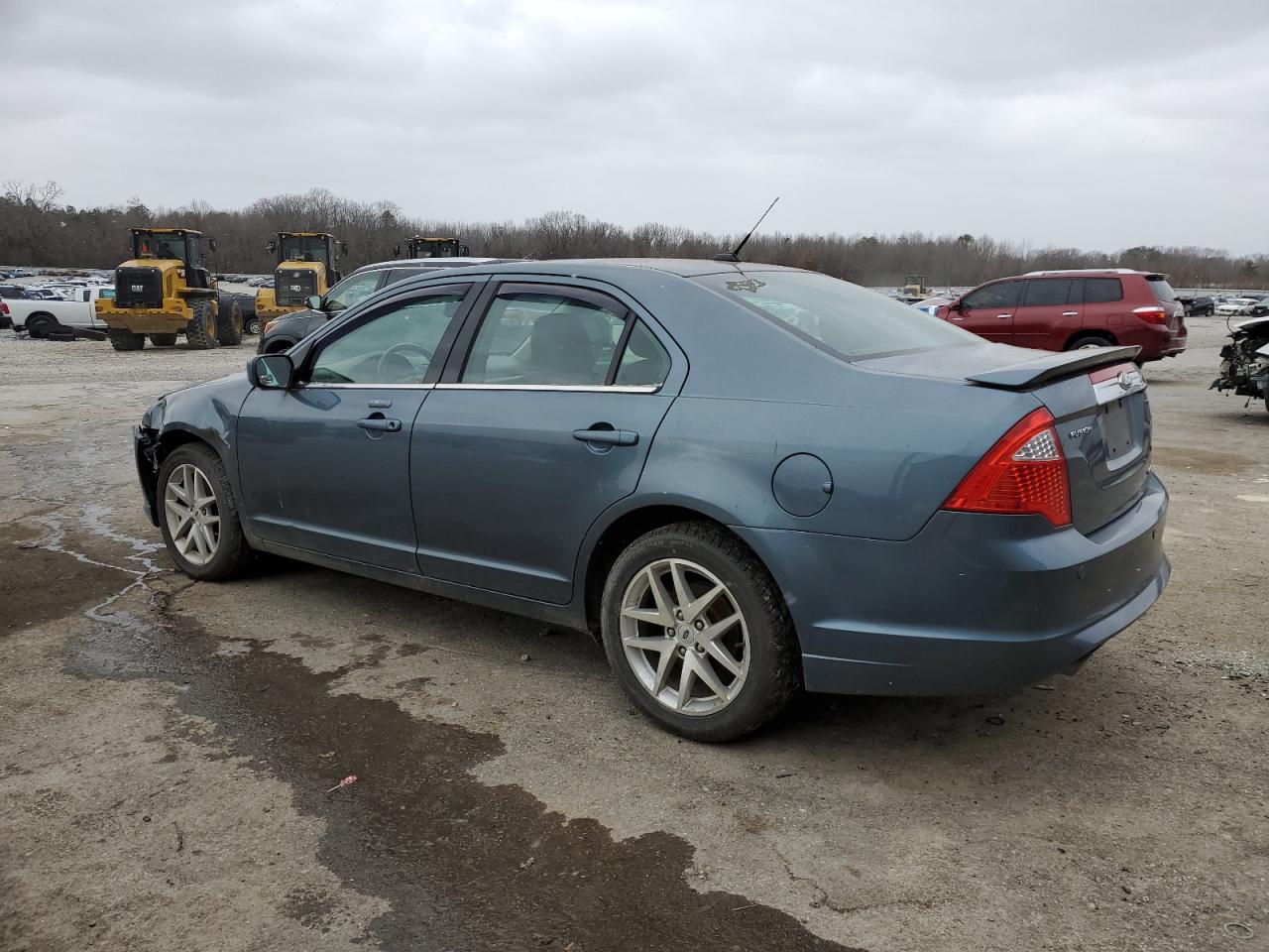 2012 Ford Fusion - Image 2
