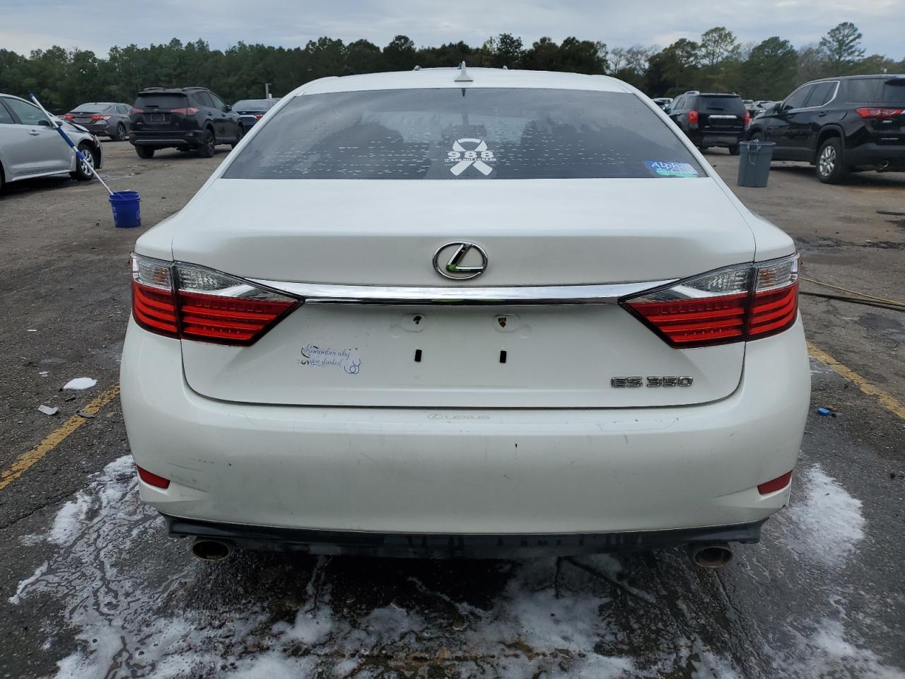 2014 Lexus ES - Image 6