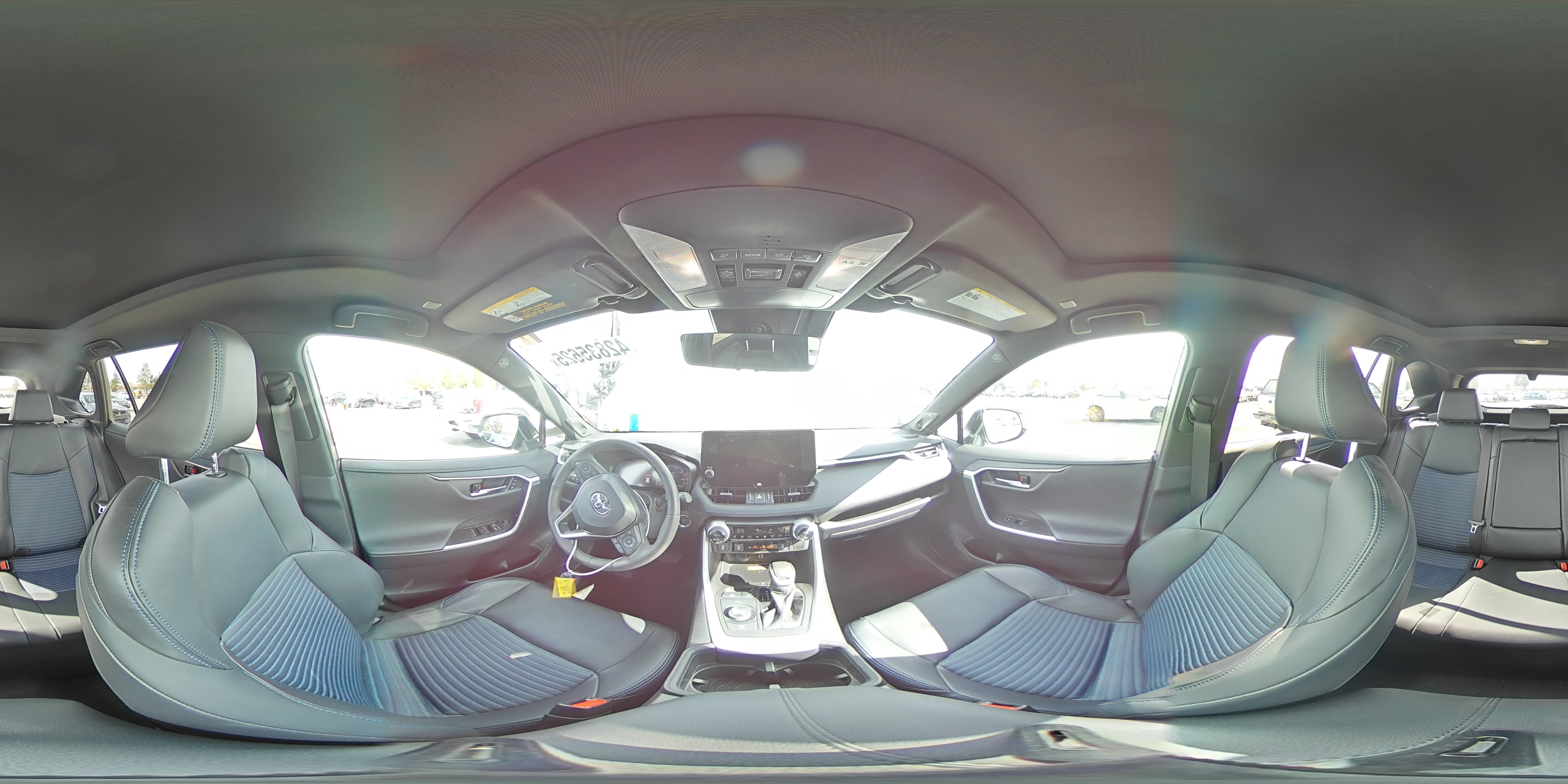 2024 Toyota RAV 4 - Image 14