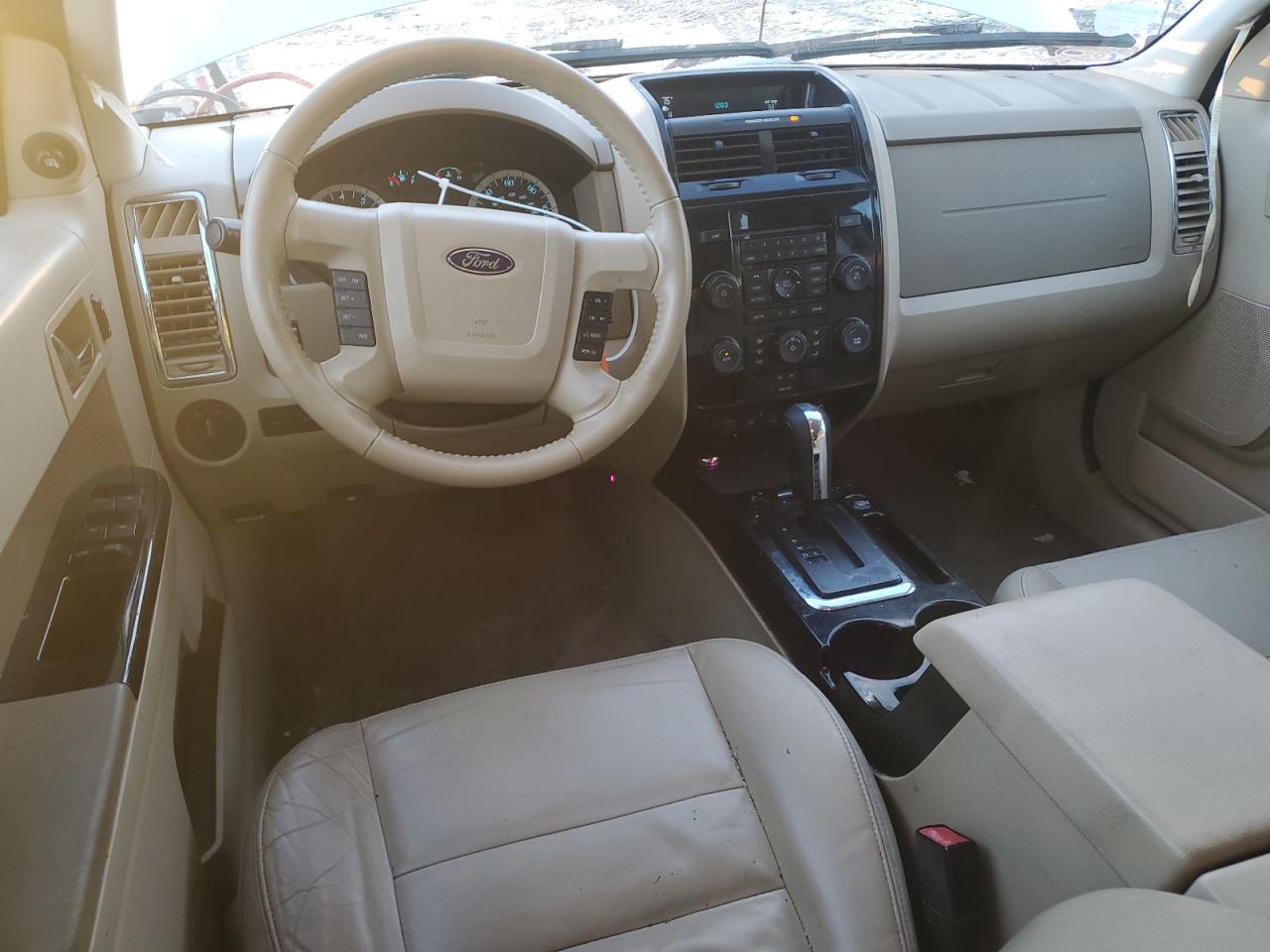 2011 Ford Escape - Image 8