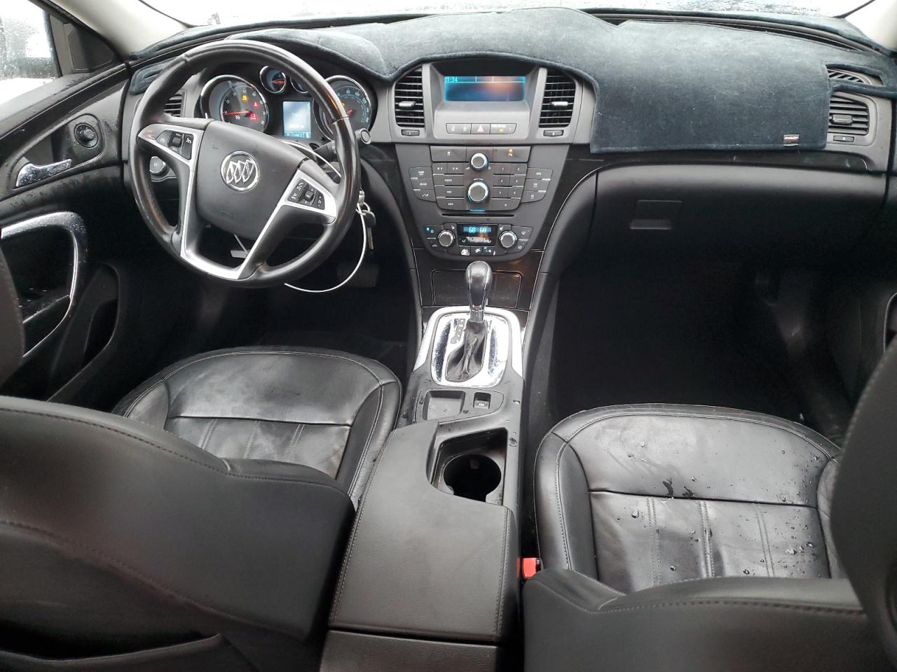 2011 Buick Regal - Image 8