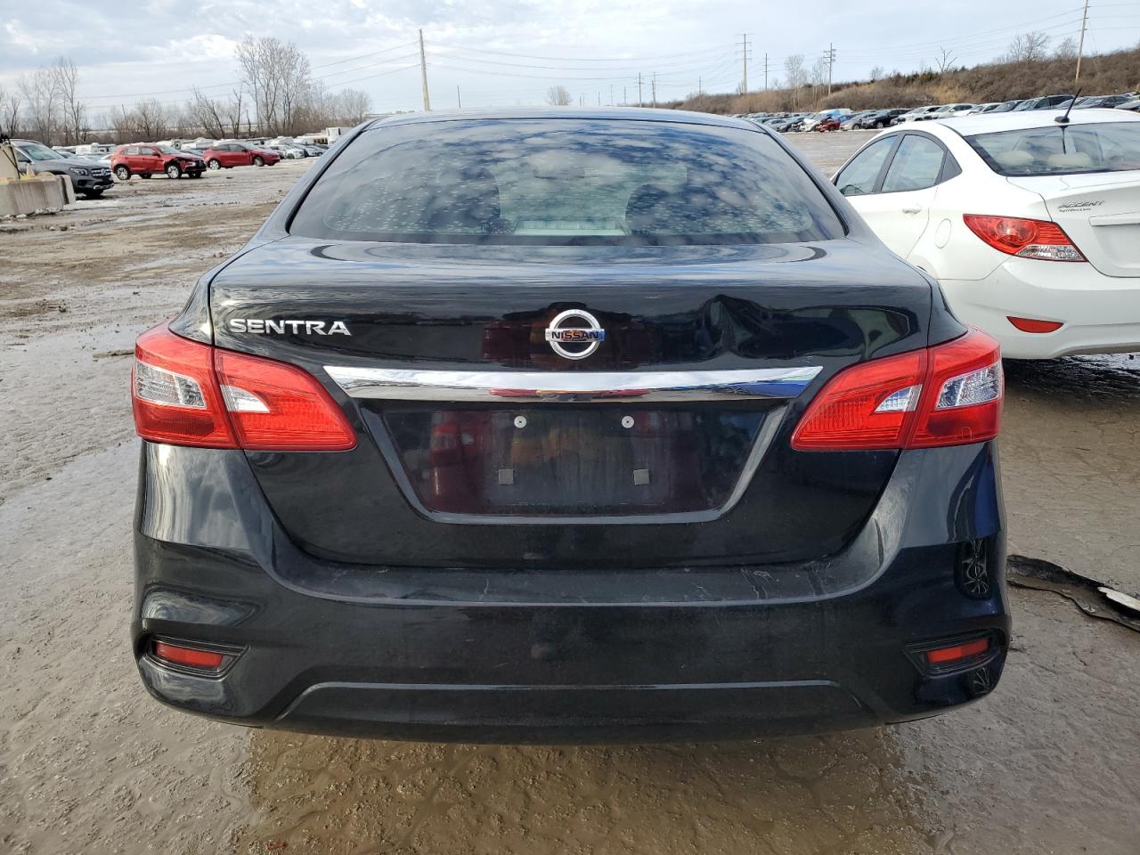 2019 Nissan Sentra - Image 6