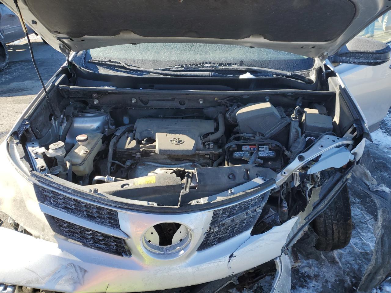 2014 Toyota RAV 4 - Image 12