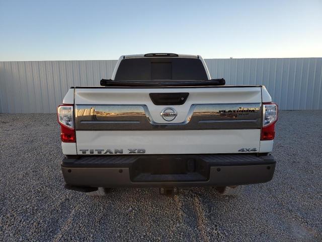  NISSAN TITAN 2017 Белый