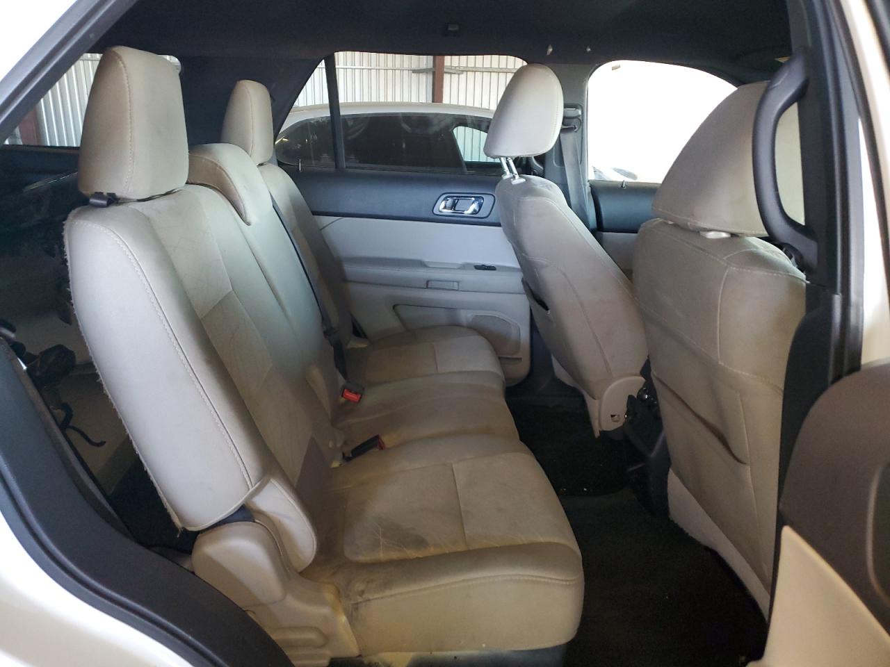 2012 Ford Explorer - Image 11