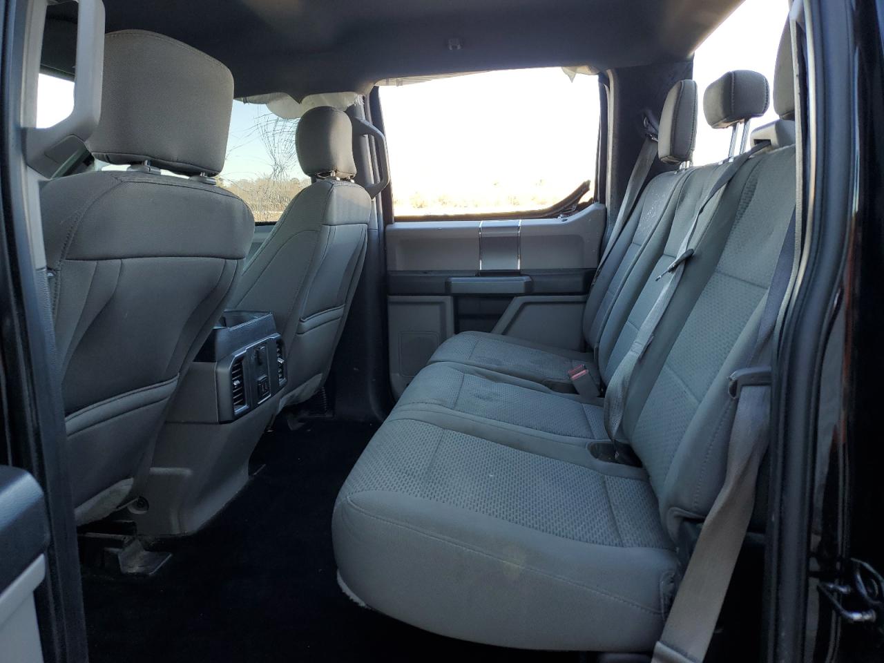 2018 Ford F-150 - Image 10
