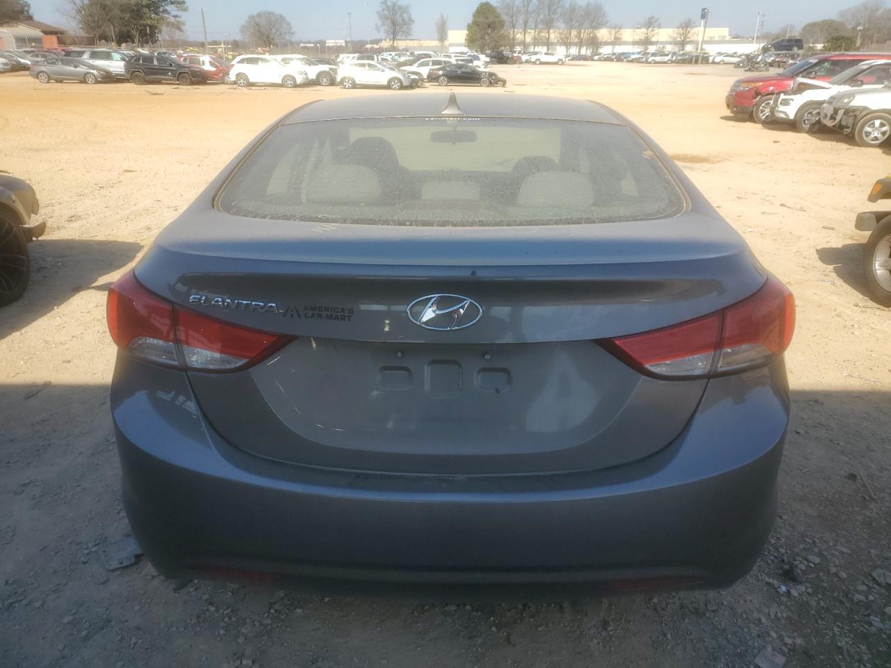 2013 Hyundai Elantra - Image 6
