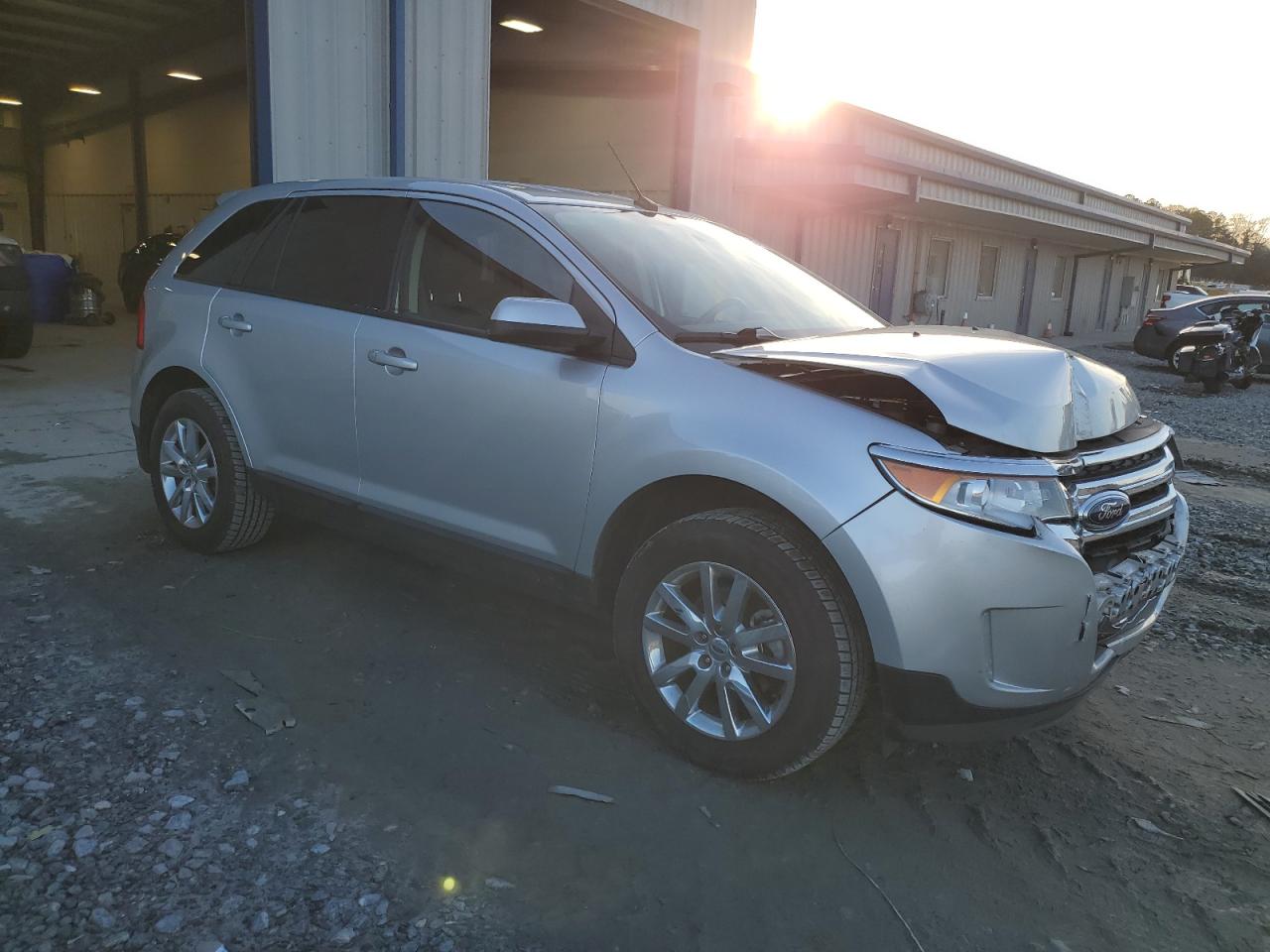 2014 Ford Edge - Image 4