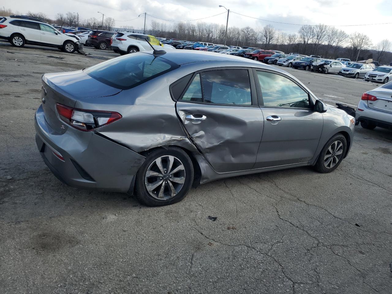 2021 Kia Rio - Image 3