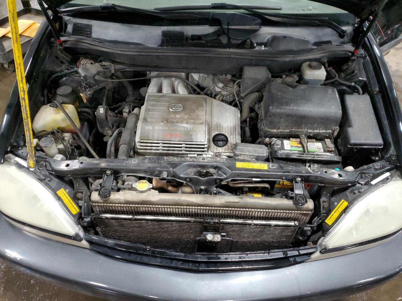 2002 Lexus RX - Image 12