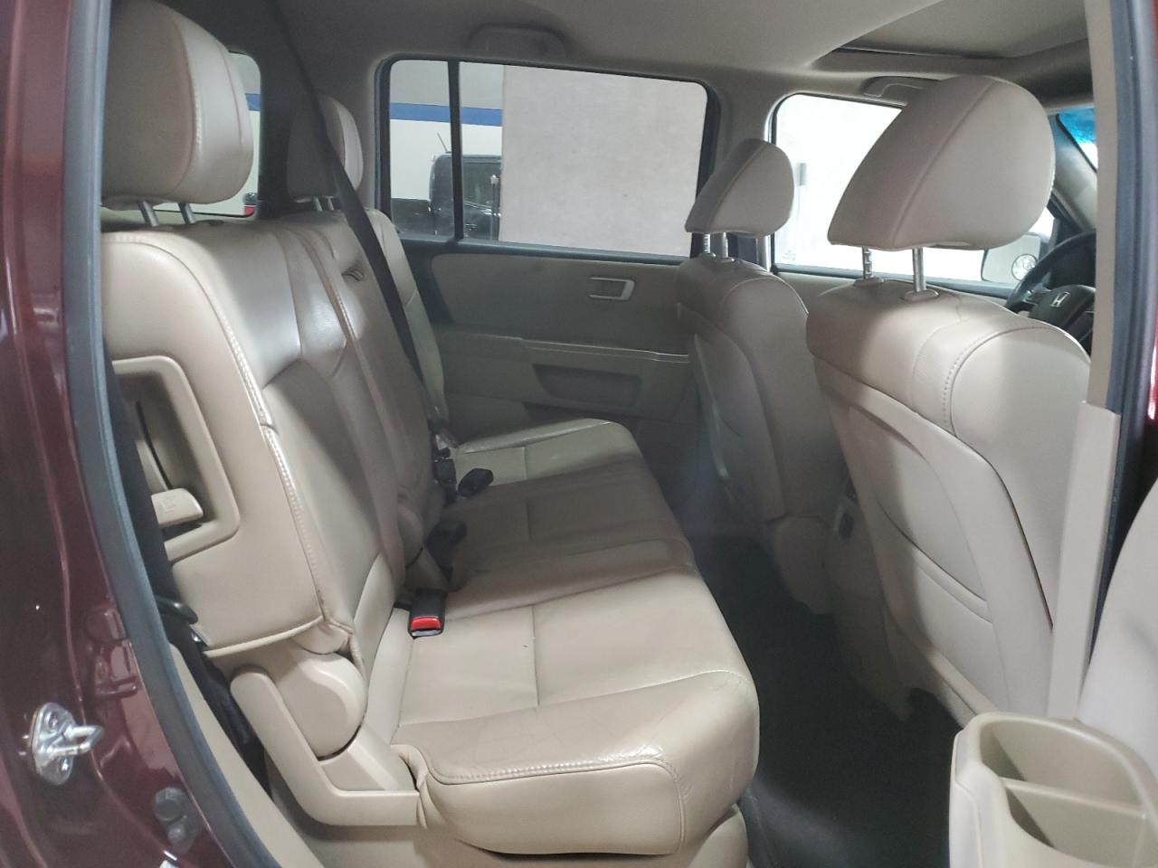 2012 Honda Pilot - Image 11