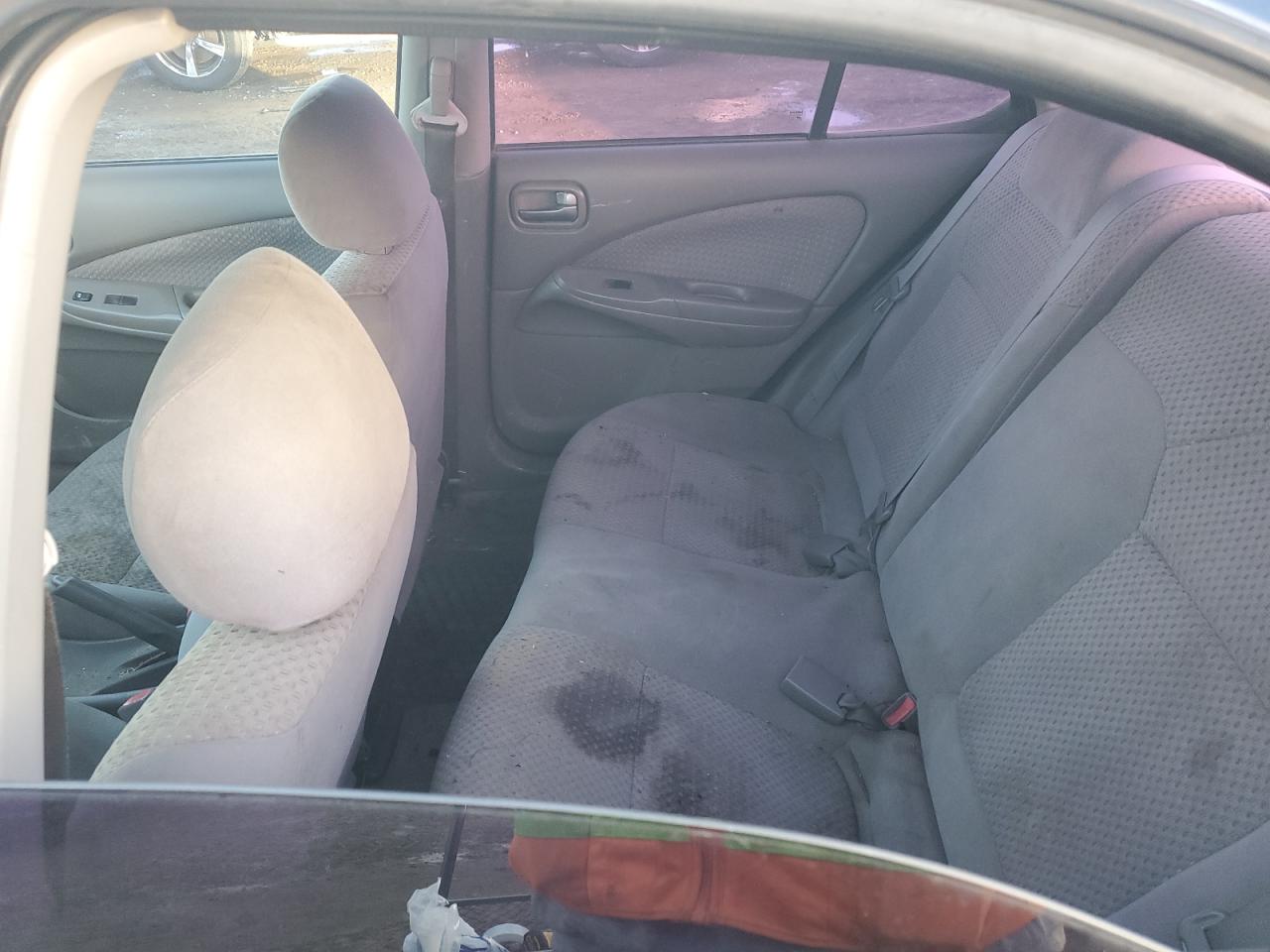 2005 Nissan Sentra - Image 10