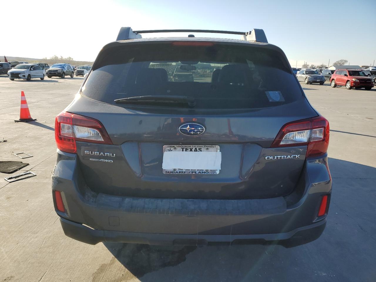2015 Subaru Outback - Image 6