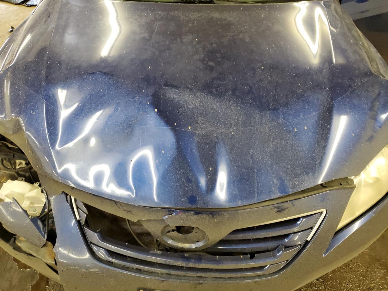 2009 Toyota Camry - Image 11