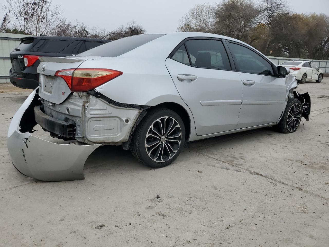 2016 Toyota Corolla - Image 3