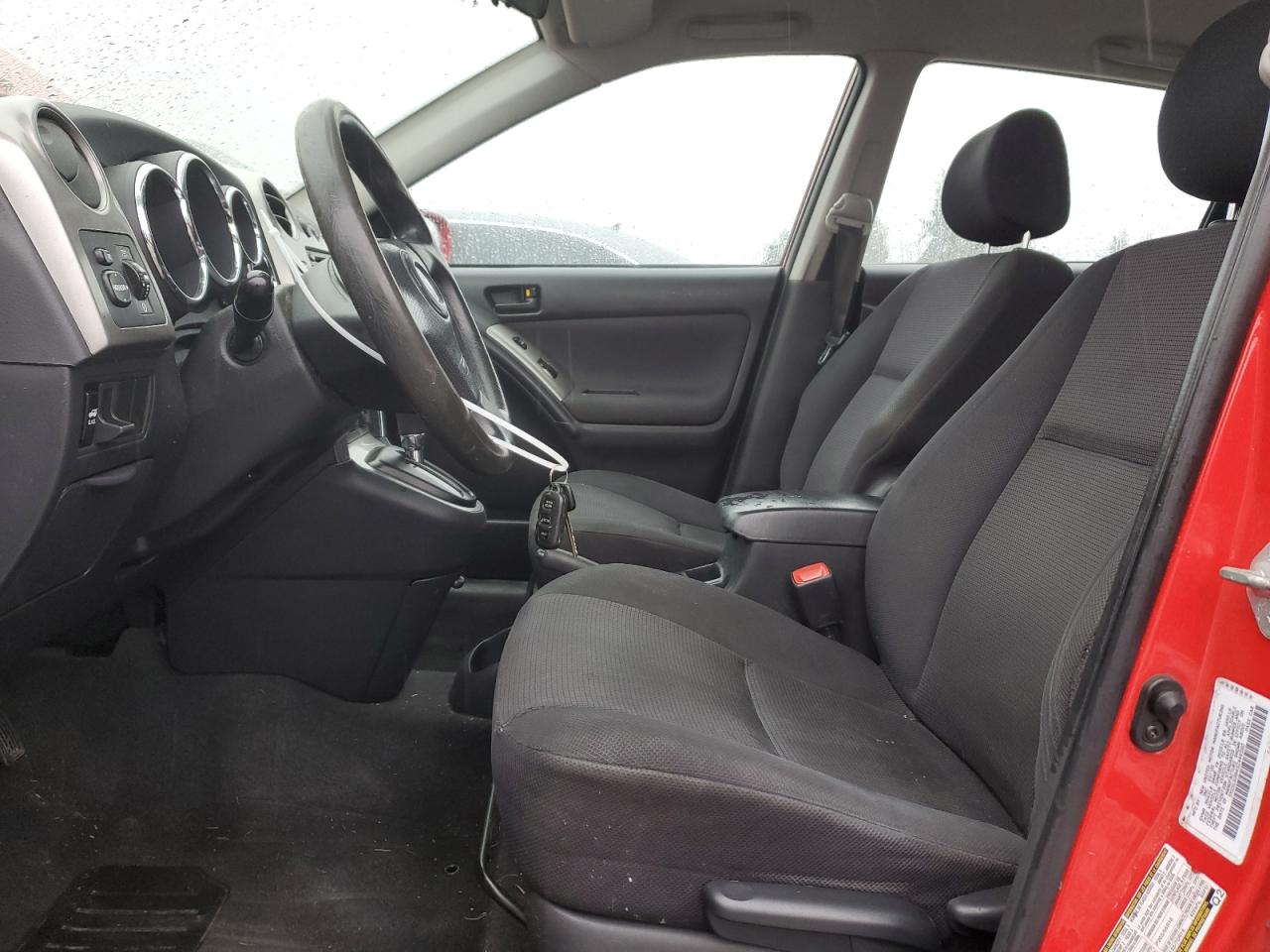 2005 Pontiac Vibe - Image 7